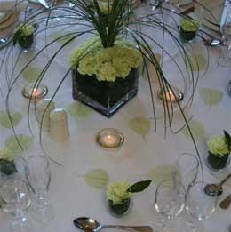 Green carnation table decoration